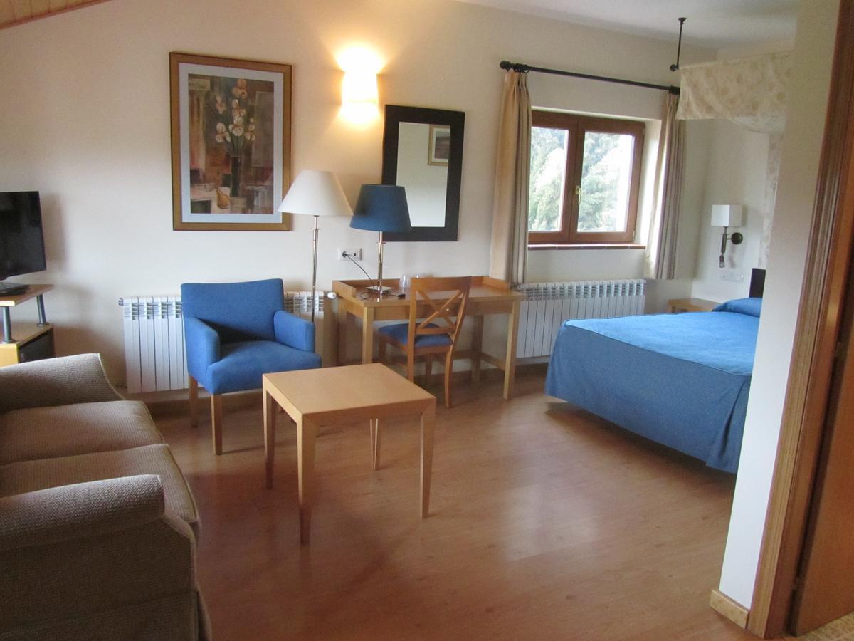 Hotel Galayos Hoyos del Espino Eksteriør billede