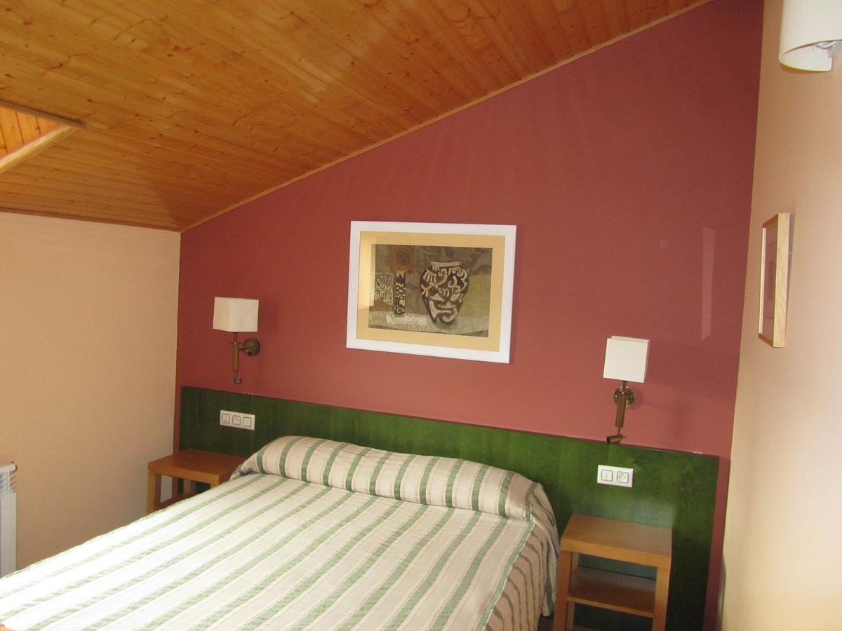 Hotel Galayos Hoyos del Espino Eksteriør billede