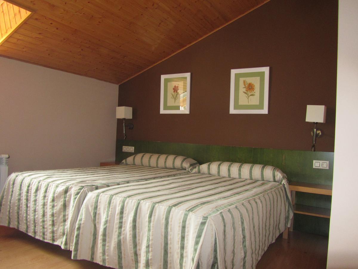 Hotel Galayos Hoyos del Espino Eksteriør billede